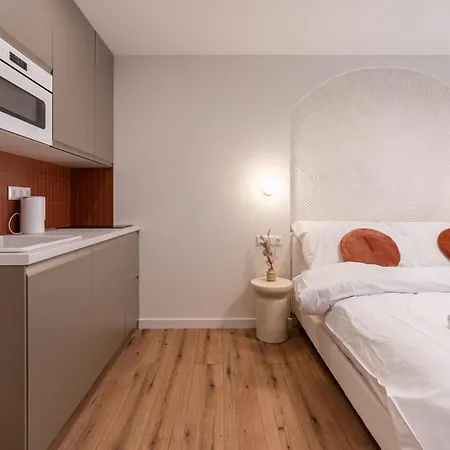 Asboth Boutique Suites, Location By Bqa Daire *