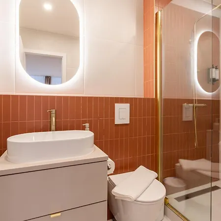 Asboth Boutique Suites, Location By Bqa * Budapest